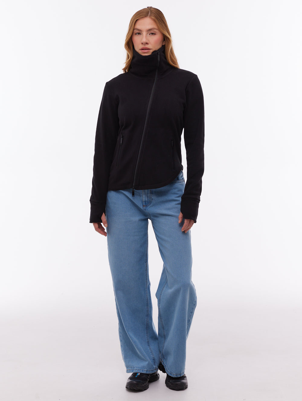 Symmy chandail demi-zip asymétrique à col montant - Noir