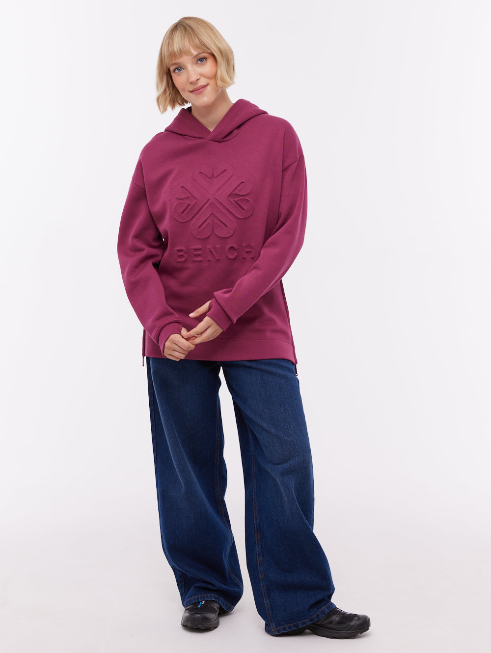 Rayra chandail à capuchon embossé - Rouge