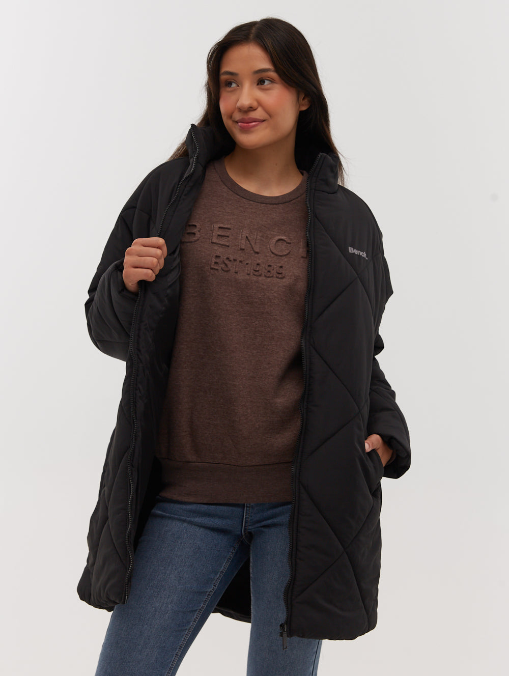 YARAH Black Outerwear Jackets Shot 6