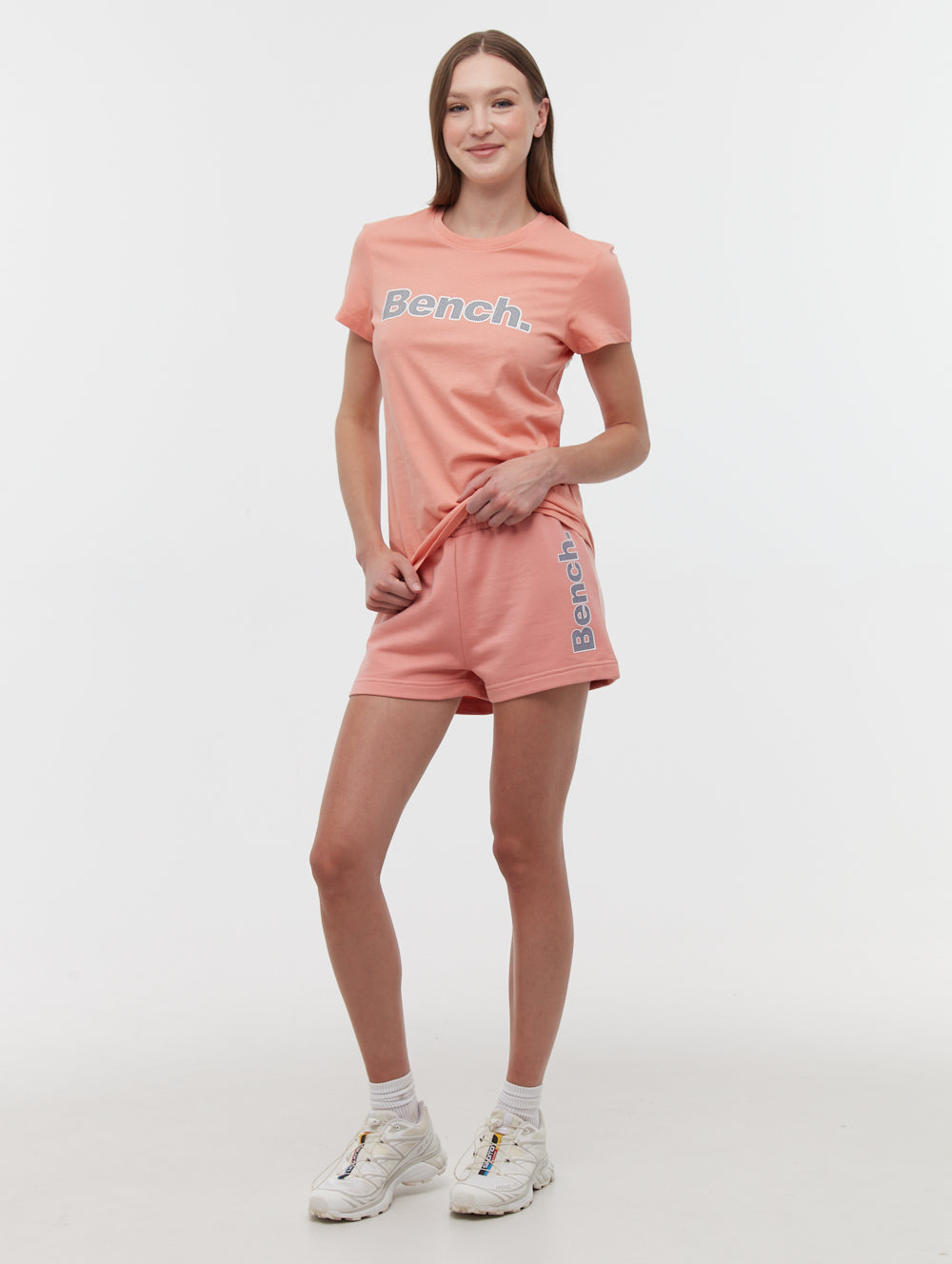 Phoebe short jogger avec logo à la hanche