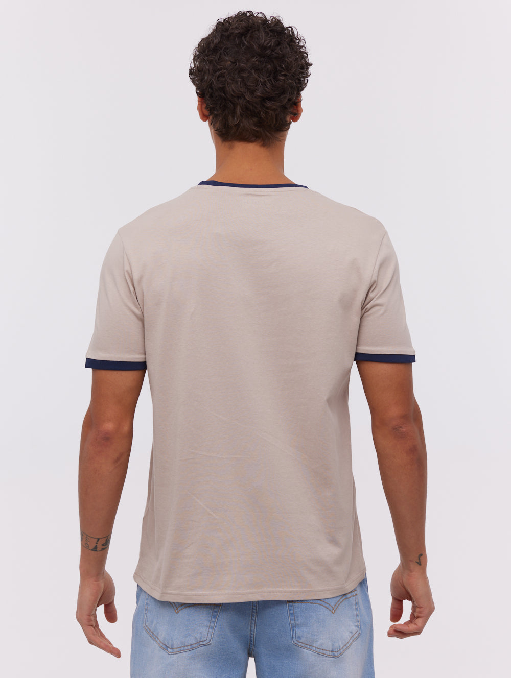 Kansi t-shirt graphique assorti (paquet de 5)