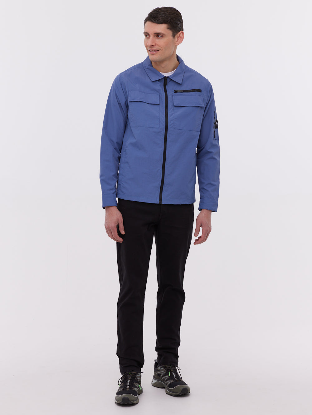 Pantalon chino 5 poches en sergé